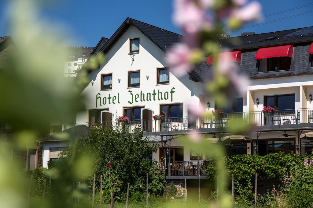 Hotel Zehnthof Ürzig エクステリア 写真