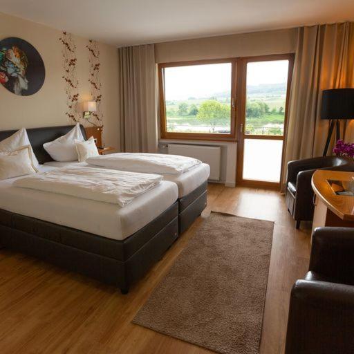 Hotel Zehnthof Ürzig エクステリア 写真