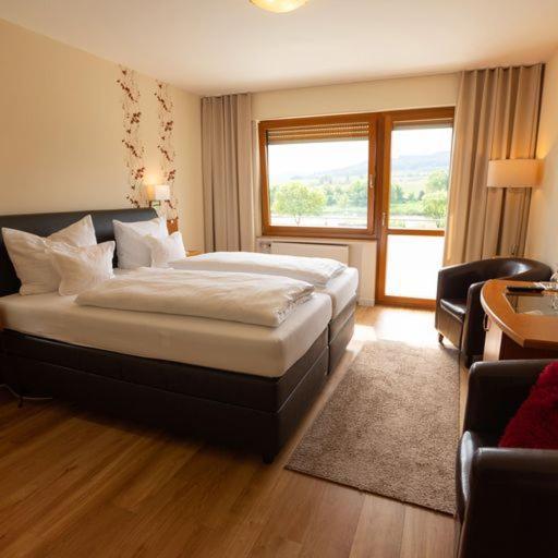 Hotel Zehnthof Ürzig エクステリア 写真
