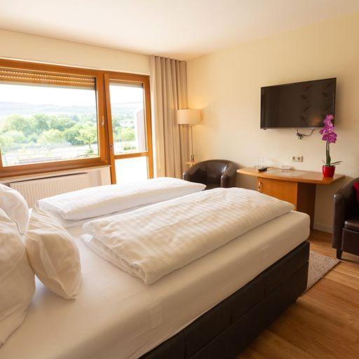 Hotel Zehnthof Ürzig エクステリア 写真